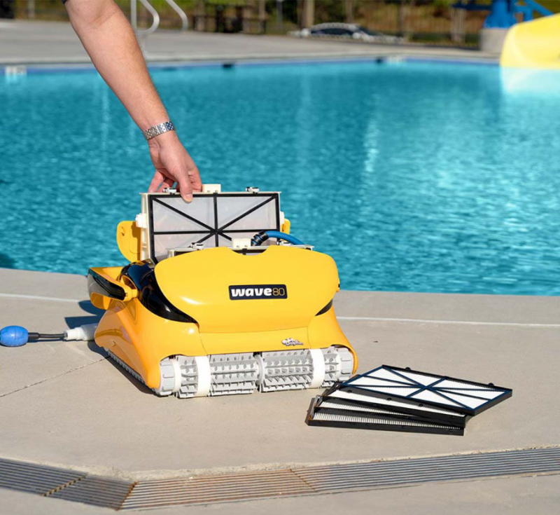 Robot Professionnel Wave 80 Maytronics Dolphin pour piscine public collective campings école hôtels chambres d'hotes à Manosque 04