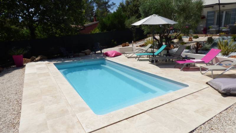 Piscine coque polyester Cobalt 6 mètres sur Manosque par Alliance Piscine Manosque dans le 04