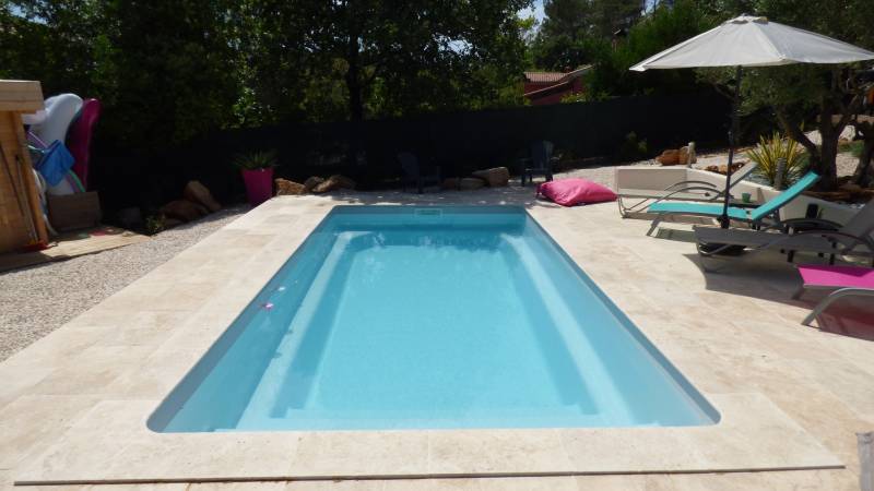 Piscine coque polyester Cobalt 6 mètres sur Manosque par Alliance Piscine Manosque dans le 04