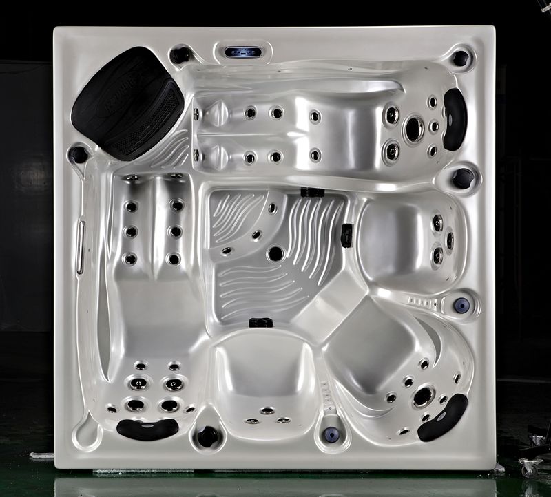 DESTOCKAGE SPA 5 PLACES