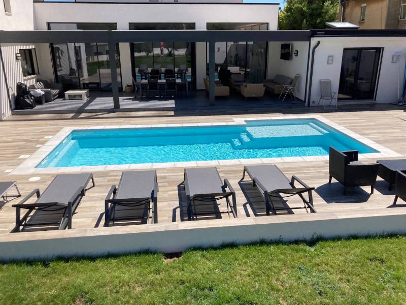 Comment Choisir Son Modèle de Piscine Coque ? Guide Alliance Piscines Manosque